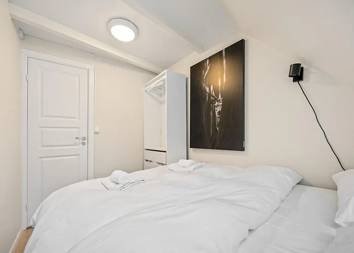 View To Bryggen - Renovated Dec 24 - Historic Cobblestone Street Apartman Bergen